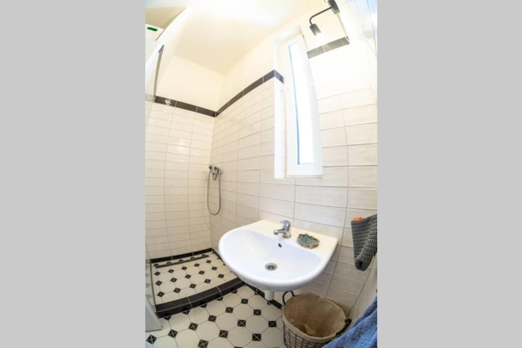 Stylovy Apartman V Centru Nachoda Dış mekan fotoğraf